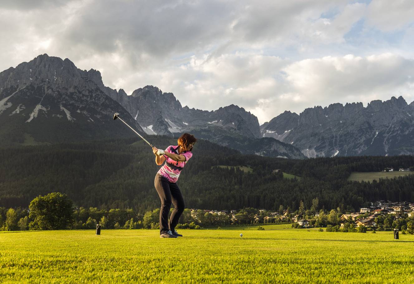 Service for golf holidaymakers: At home at the 5*Superior Golf Hotel - Kaiserhof Ellmau