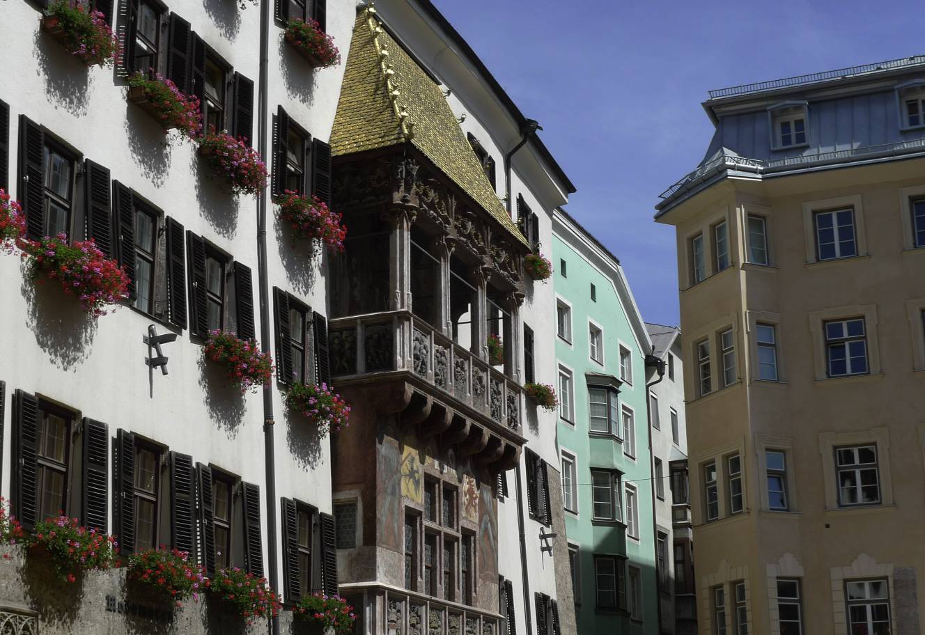 Pretty Innsbruck: Tyrol's state capital - Kaiserhof Ellmau