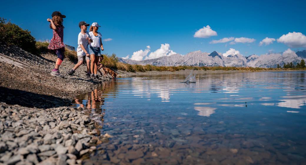 Familie am See 