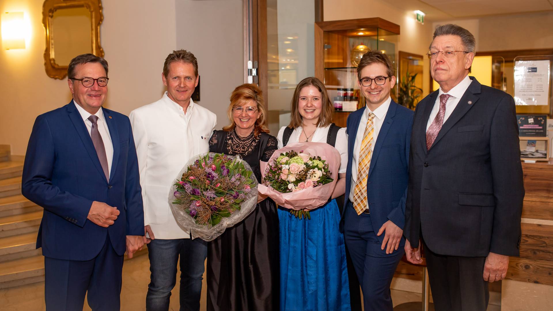 Familie Lampert bei der Preisverleihung Hotel des Jahres 2022