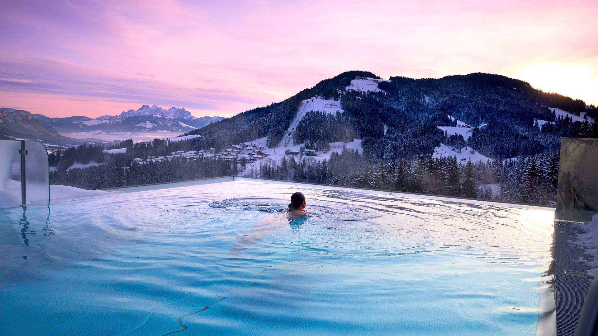 Infinity Pool im Kaiserhof in Ellmau