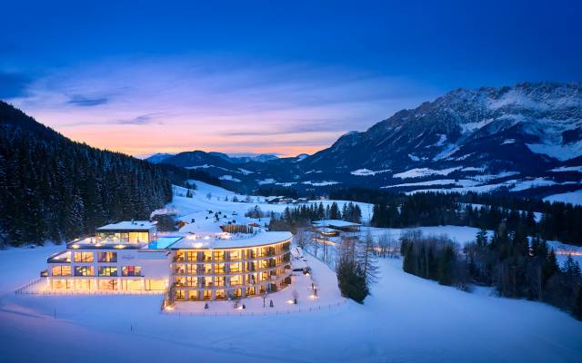 Hotel Kaiserhof im Schnee