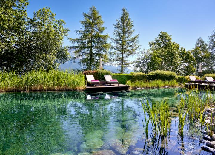 Bio-Naturbadesee des 5 Sterne Superior Hotel Kaiserhof